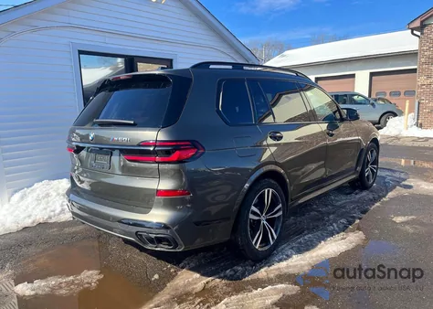 2025 BMW X7 M60I z USA, uszkodzony, nr VIN 5UX33EM09S9W92395